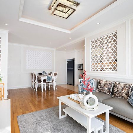 2Br 3Br Luxury Apartment Sky Pool Хошимин Экстерьер фото