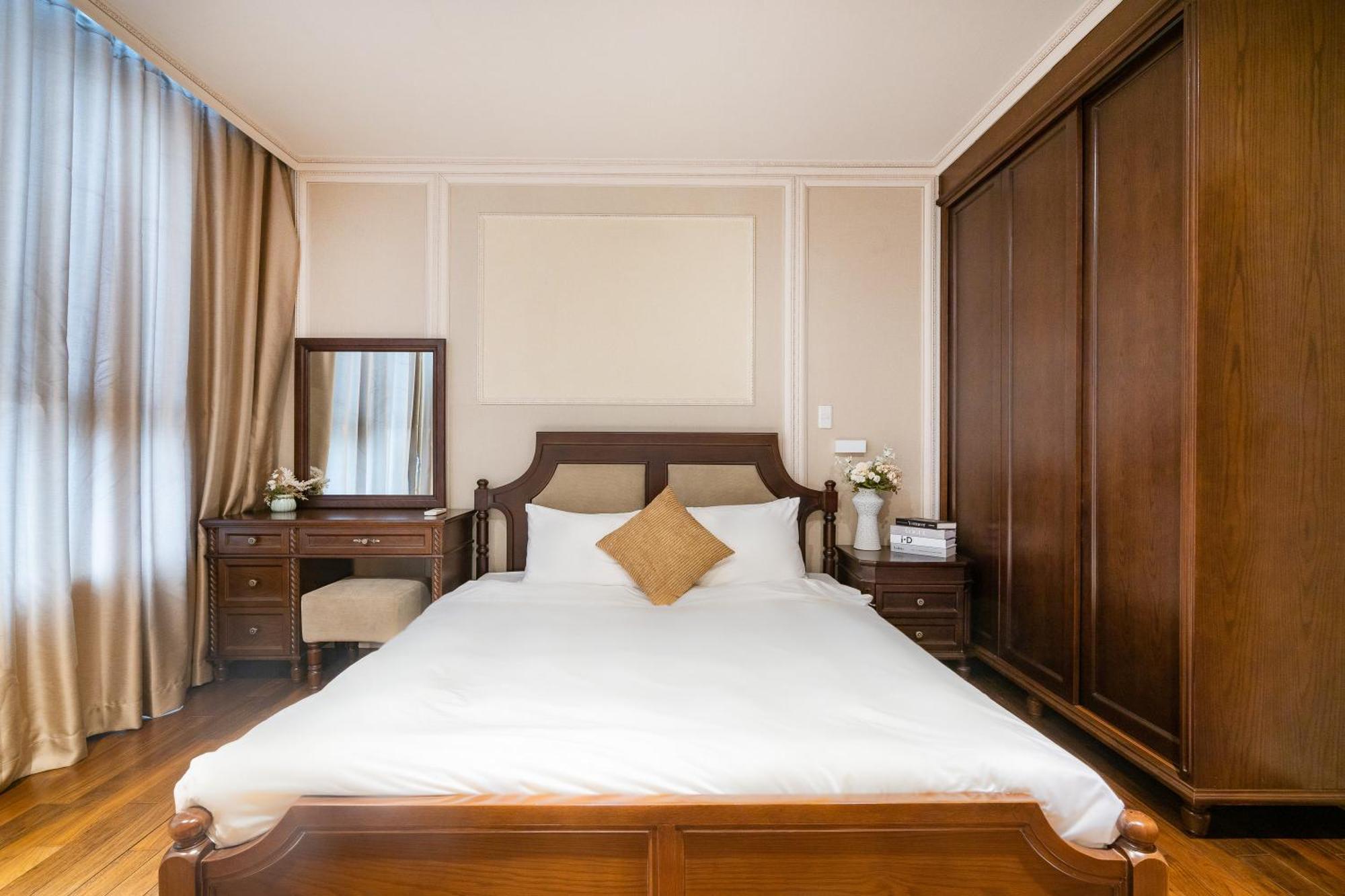 2Br 3Br Luxury Apartment Sky Pool Хошимин Экстерьер фото